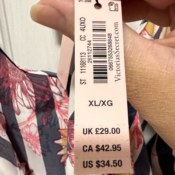 Victoria’s Secret- two silk pajama set Size XL - Picture 5 of 5